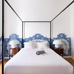 1869 Principe Real House B&B 4*