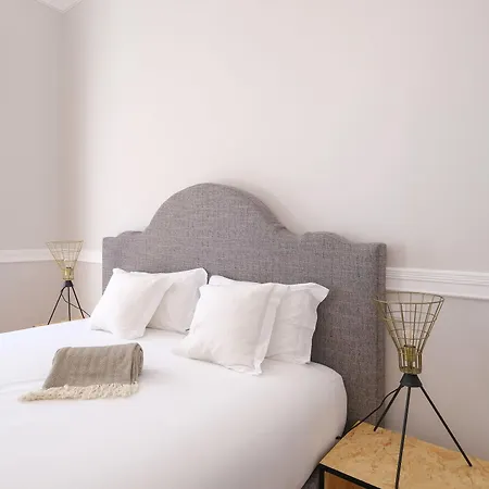 Bed & Breakfast 1869 Principe Real House