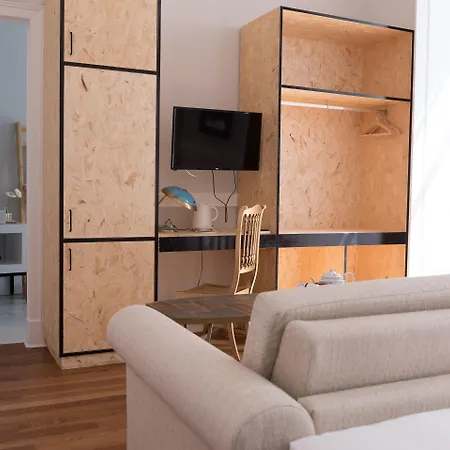 1869 Principe Real House Panzió 4*