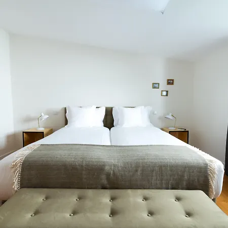 1869 Principe Real House 4*