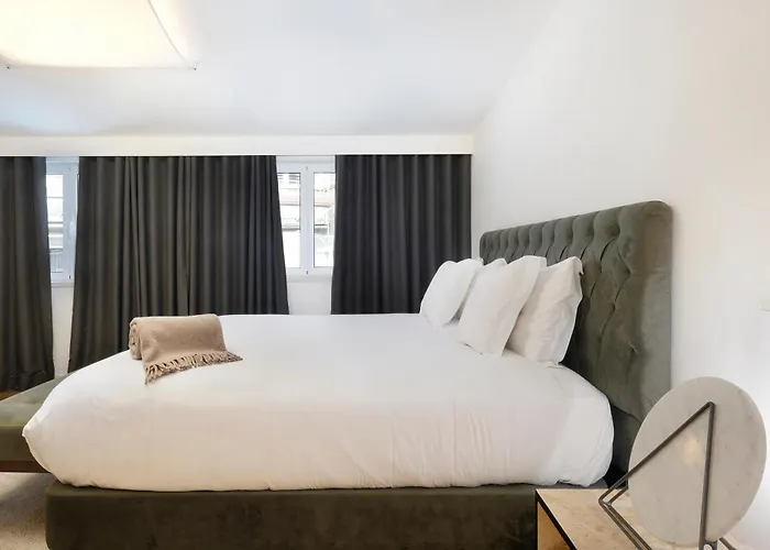 1869 Principe Real House 4* Lissabon