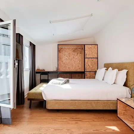 1869 Principe Real House Oda ve Kahvaltı 4*