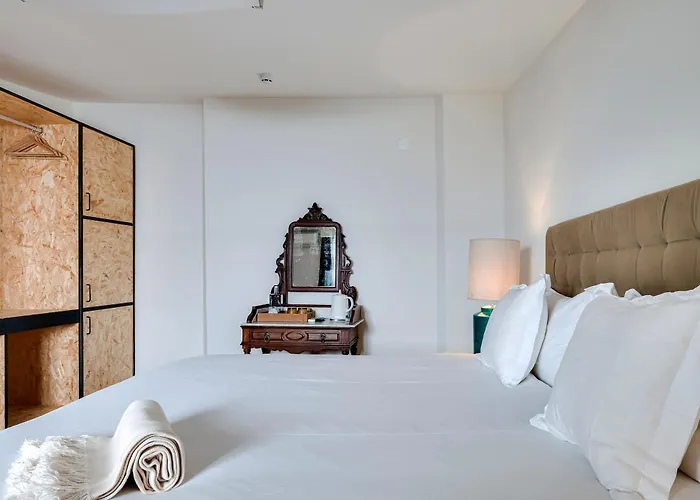 1869 Principe Real House Bed & Breakfast 4*