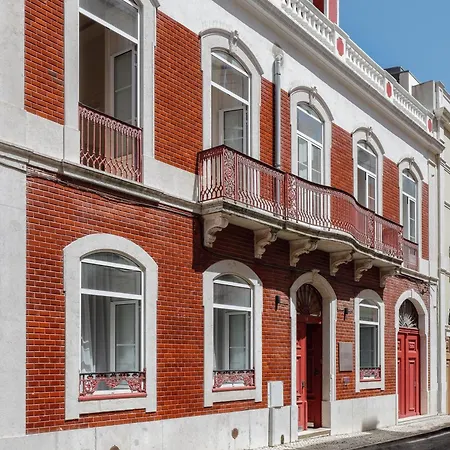 1869 Principe Real House Nocleg ze śniadaniem 4*