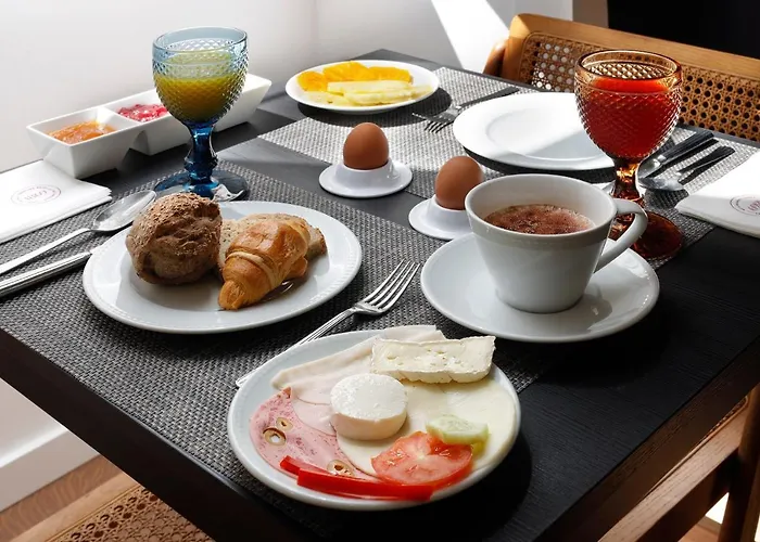 Oda ve Kahvaltı 1869 Principe Real House 4*